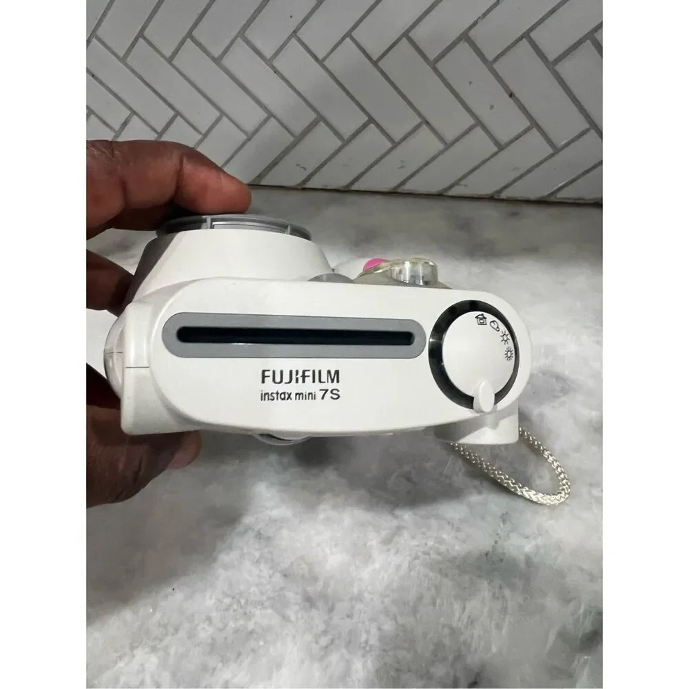 Used Fujifilm Instax Mini 7S Instant Film Camera (White with Pink trim)